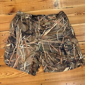 Camouflage Men's Shorts XL Muddy Water Outdoor Duck Camo